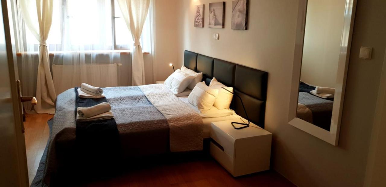 Aparthotel Old City Краків Екстер'єр фото