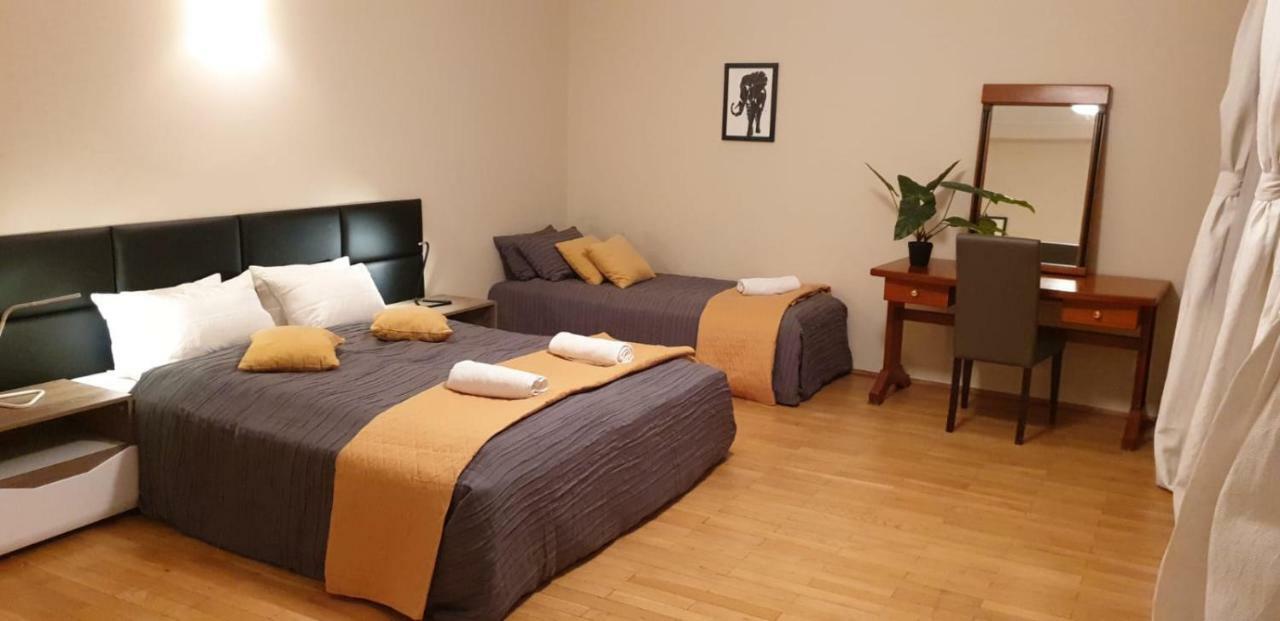 Aparthotel Old City Краків Екстер'єр фото